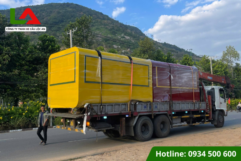 Dịch Vụ Vận Chuyển Hàng Bằng Xe Cẩu