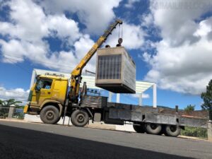 Cho thuê xe cẩu dọn kho – xe cẩu Lộc An