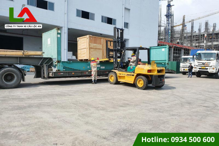 Dịch Vụ Xe Nâng Trọn Gói Giá Rẻ